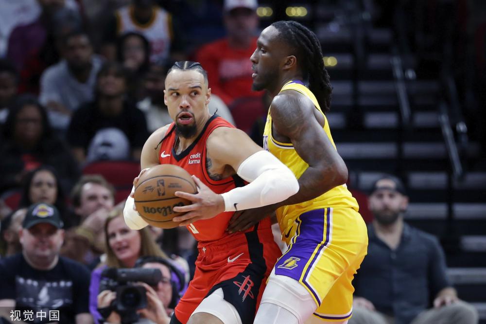 展现了与生 展现了与生